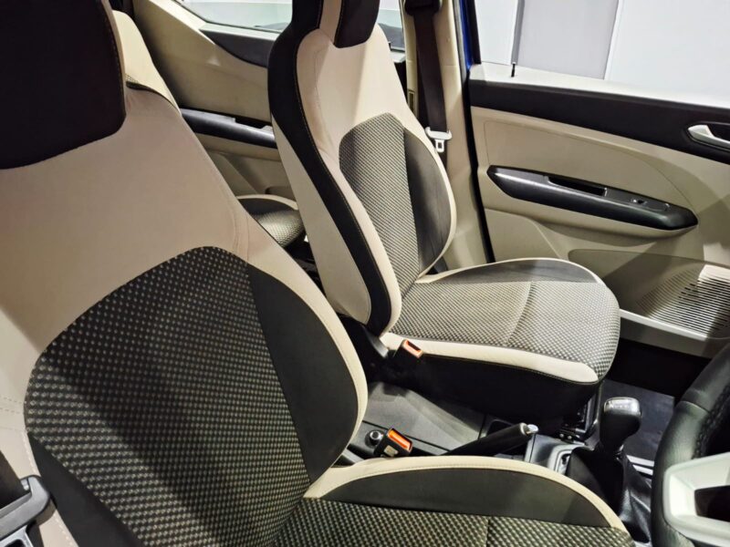 2022 Renault Triber 1.0 Prestige Auto 7-Seater
