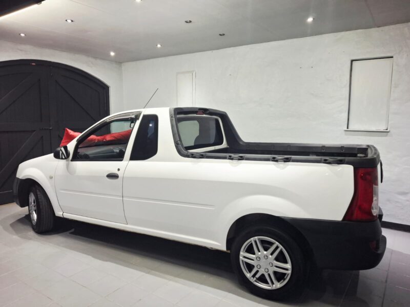 2021 Nissan NP200 1.5 DCi A/C Safety Pack